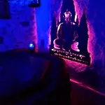 Medievale, L'epee Du Roi Artur Avec Escape Game Bed & Breakfast Servas (Gard)