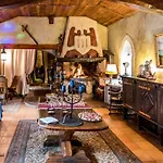 Medievale, L'epee Du Roi Artur Avec Escape Game Bed & Breakfast