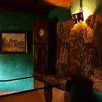 Bed & Breakfast Medievale, L'epee Du Roi Artur Avec Escape Game 4*