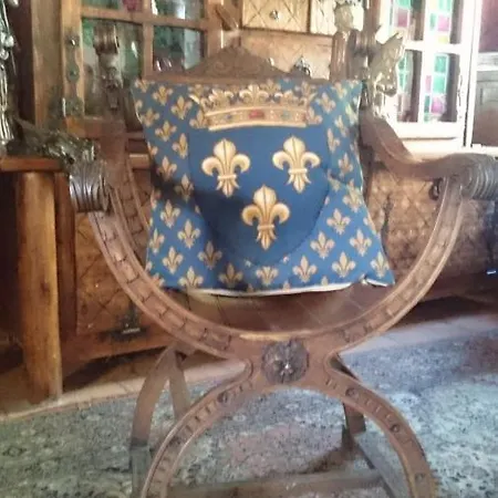 Bed & Breakfast Medievale, L'epee Du Roi Artur Avec Escape Game