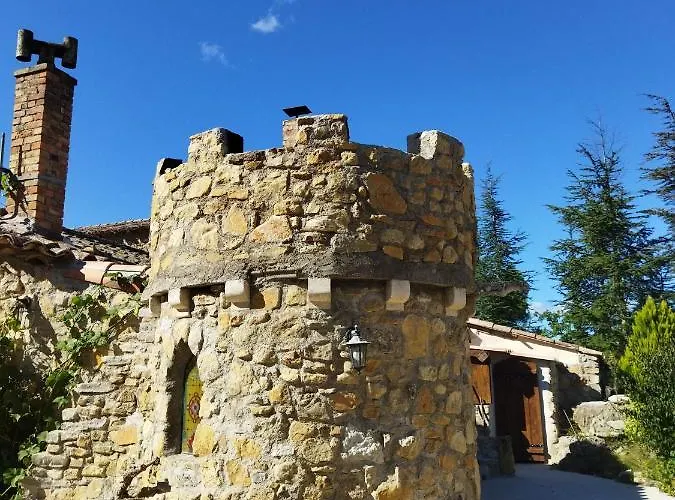Medievale 40m2 D' Du Mas Fabregue 4* Servas (Gard)